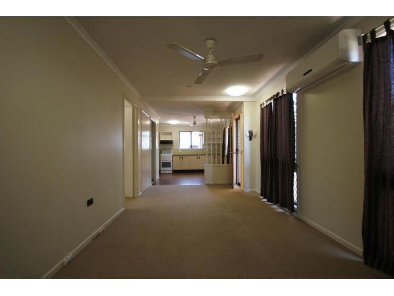 9 Woodlea Court, Kelso QLD 4815