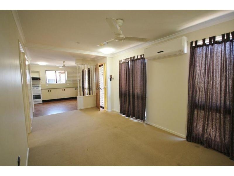 9 Woodlea Court, Kelso QLD 4815