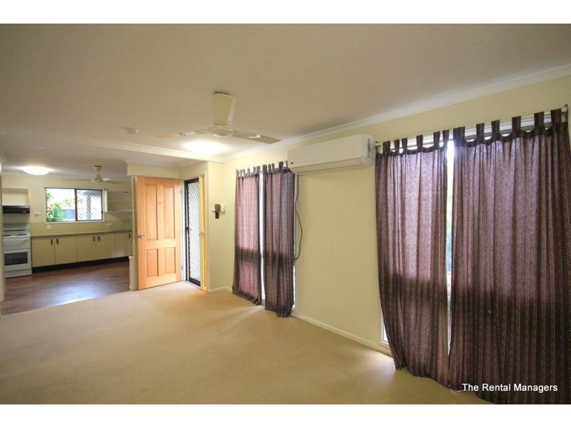 9 Woodlea Court, Kelso QLD 4815