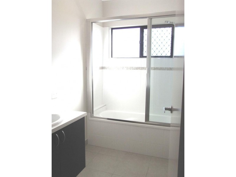 48 Mallorca Circuit, Burdell QLD 4818