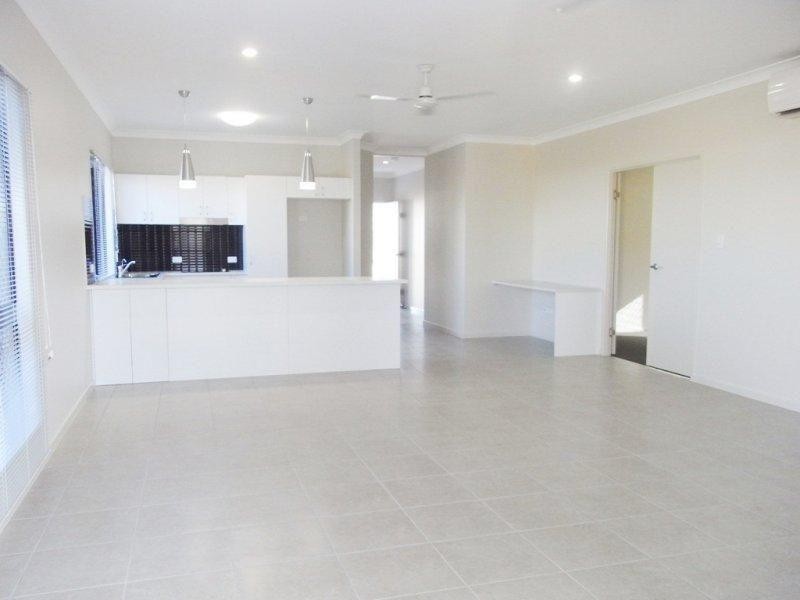 48 Mallorca Circuit, Burdell QLD 4818