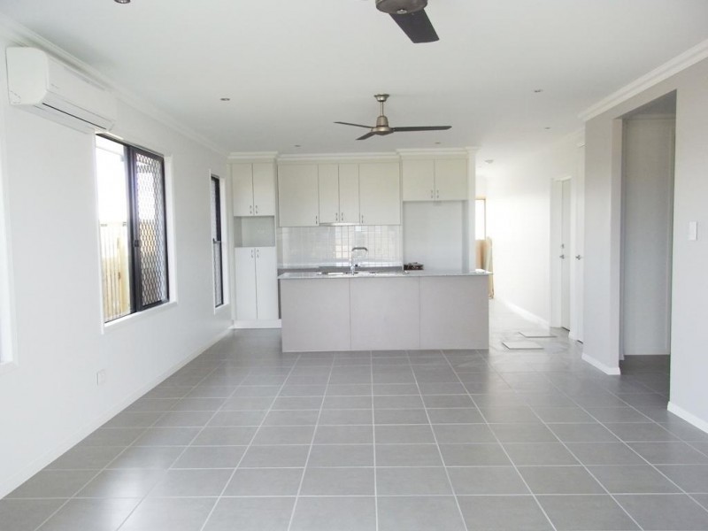 56 Biscayne Street, Burdell QLD 4818