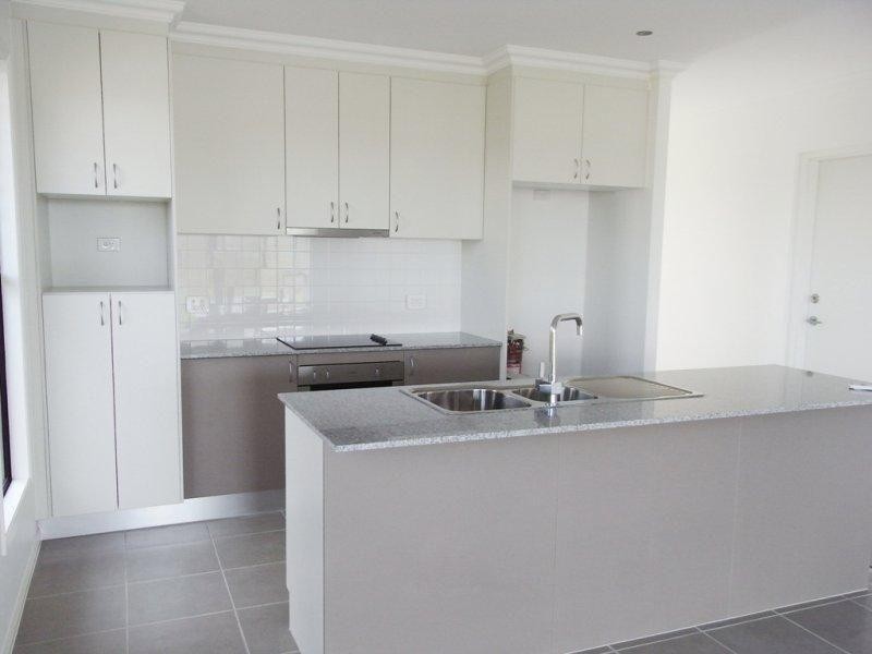 56 Biscayne Street, Burdell QLD 4818