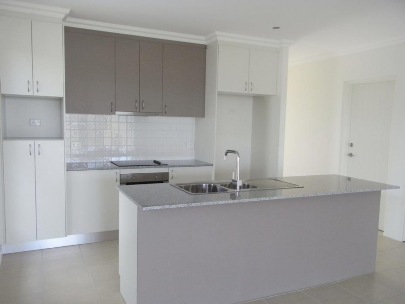 54 Biscayne Street, Burdell QLD 4818