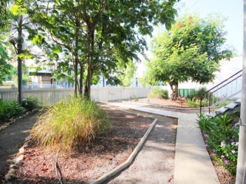 4/31 Bell Street, South Townsville QLD 4810