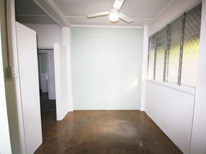 4/31 Bell Street, South Townsville QLD 4810