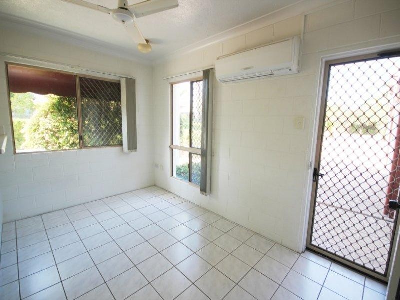 8/133 Ireland Street, Oonoonba QLD 4811