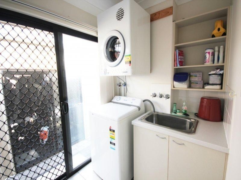 10 Chichester Avenue, Kirwan QLD 4817