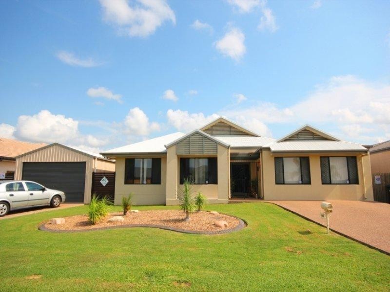 10 Chichester Avenue, Kirwan QLD 4817