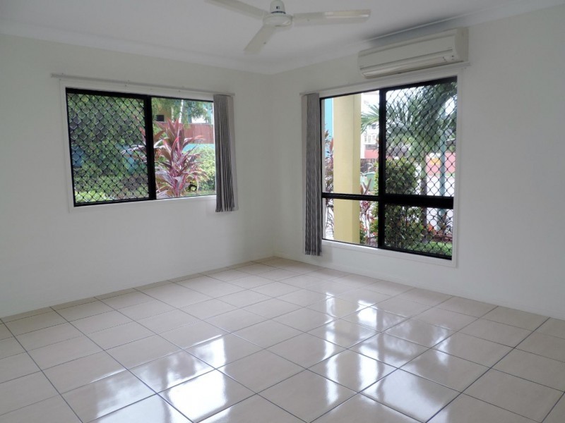 35 Paddington Terrace, Douglas QLD 4814