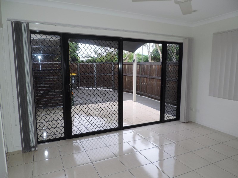 35 Paddington Terrace, Douglas QLD 4814