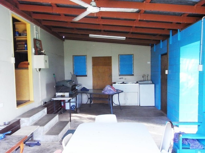 12 The Esplanade, Toomulla QLD 4816