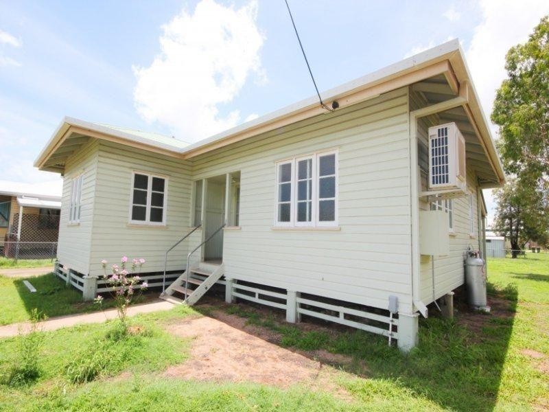 76 Lancaster Street, Garbutt QLD 4814