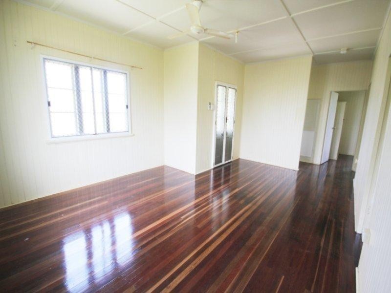 76 Lancaster Street, Garbutt QLD 4814