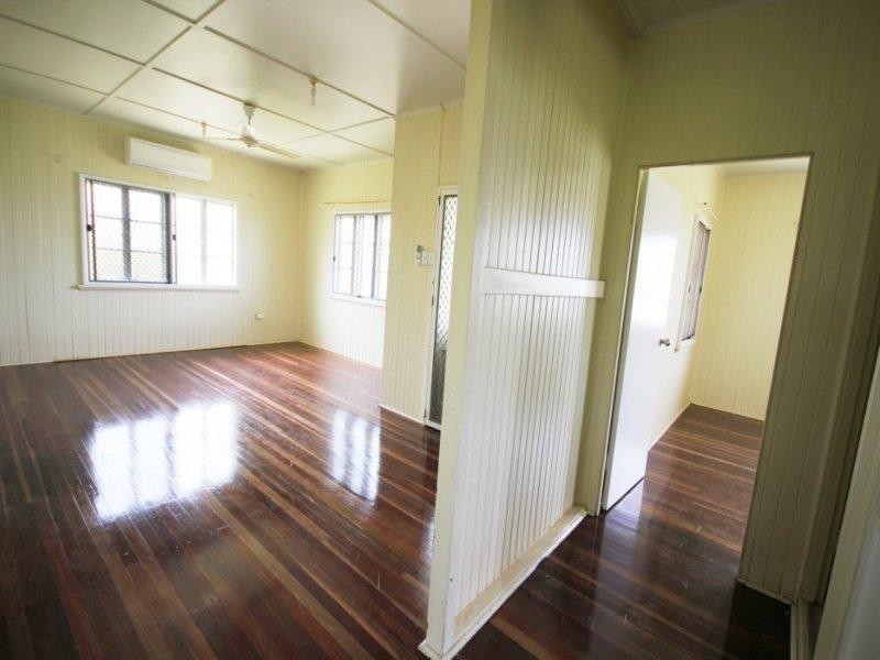 76 Lancaster Street, Garbutt QLD 4814