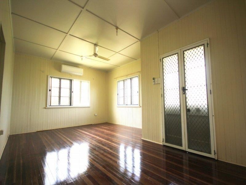 76 Lancaster Street, Garbutt QLD 4814