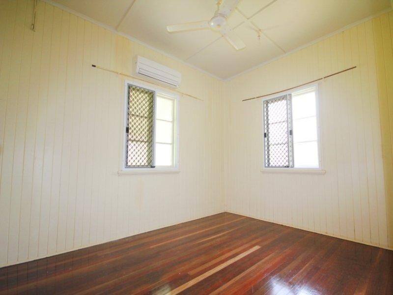 76 Lancaster Street, Garbutt QLD 4814