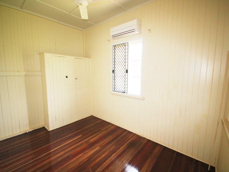 76 Lancaster Street, Garbutt QLD 4814