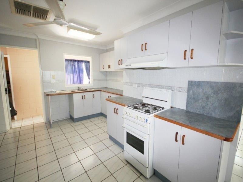 2 Gill Street, Kirwan QLD 4817