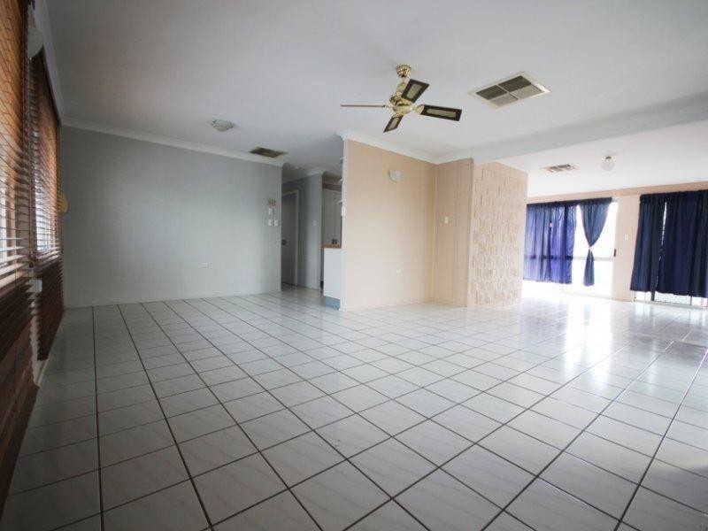 2 Gill Street, Kirwan QLD 4817