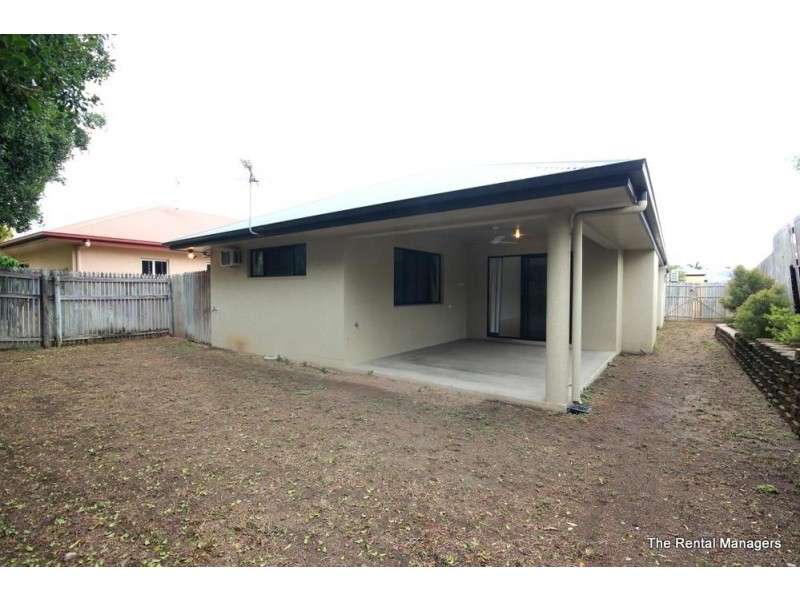 9 Cockatoo Circuit, Douglas QLD 4814