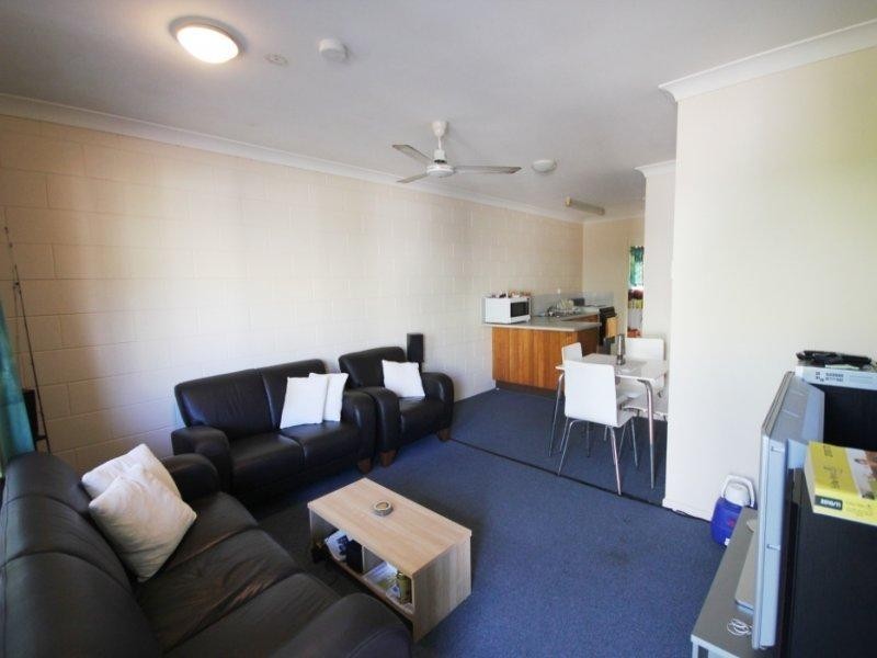 West End QLD 4810