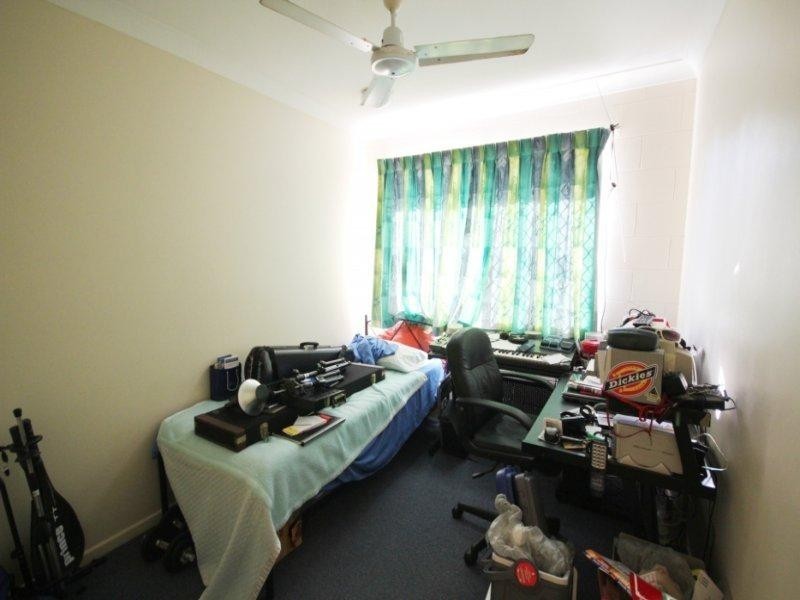 West End QLD 4810