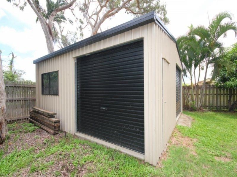 4 Lotus Court, Bushland Beach QLD 4818