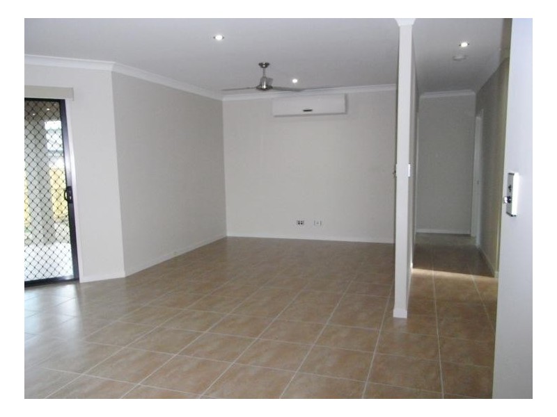 24 Saba Street, Burdell QLD 4818