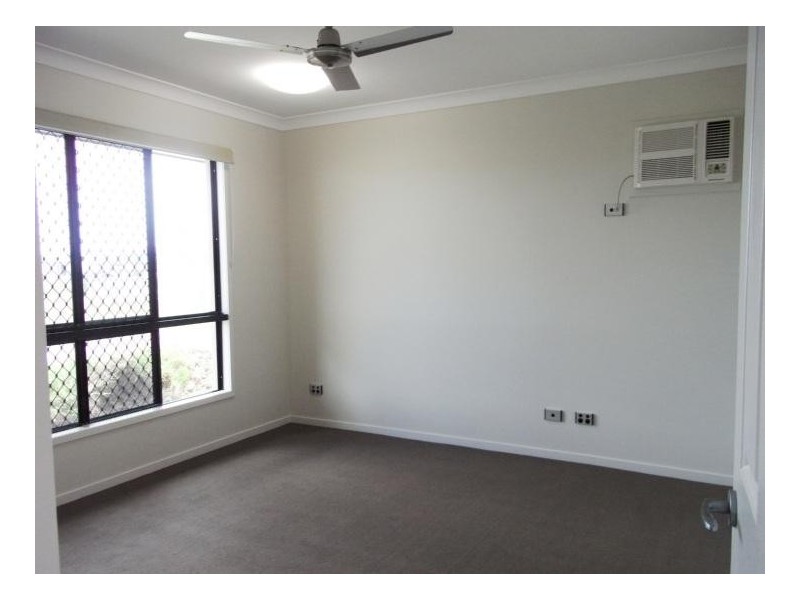 24 Saba Street, Burdell QLD 4818