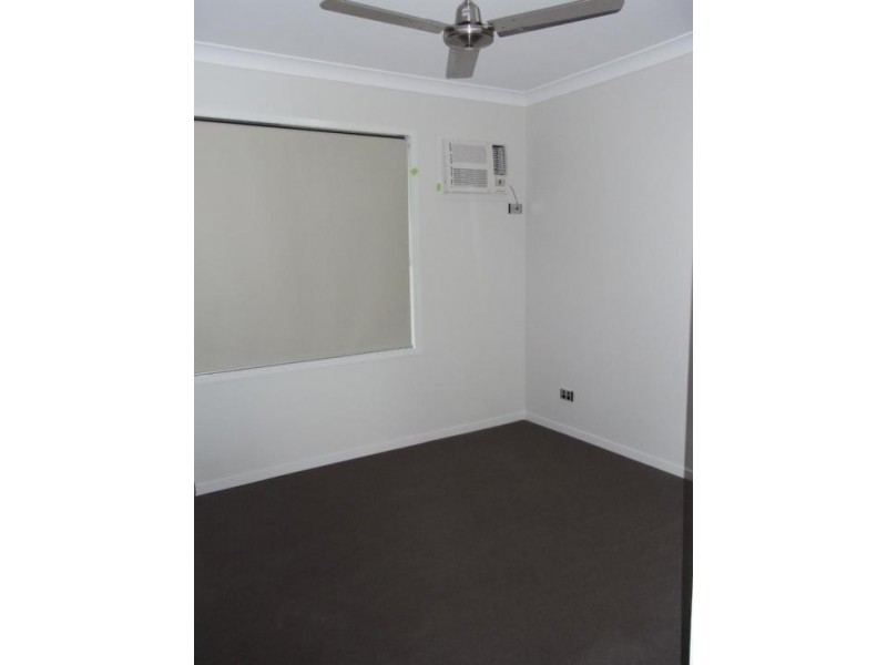 24 Saba Street, Burdell QLD 4818