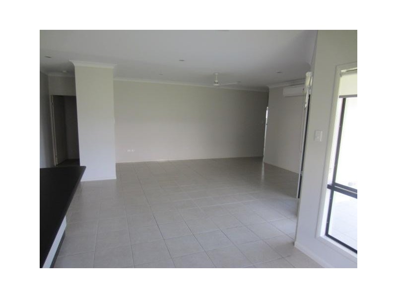 17 Marquise Circuit, Burdell QLD 4818