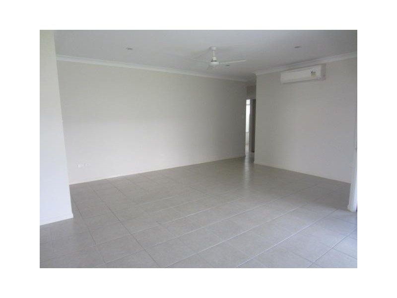 17 Marquise Circuit, Burdell QLD 4818