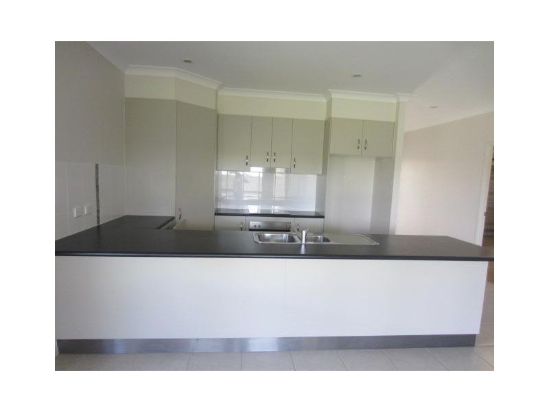 17 Marquise Circuit, Burdell QLD 4818