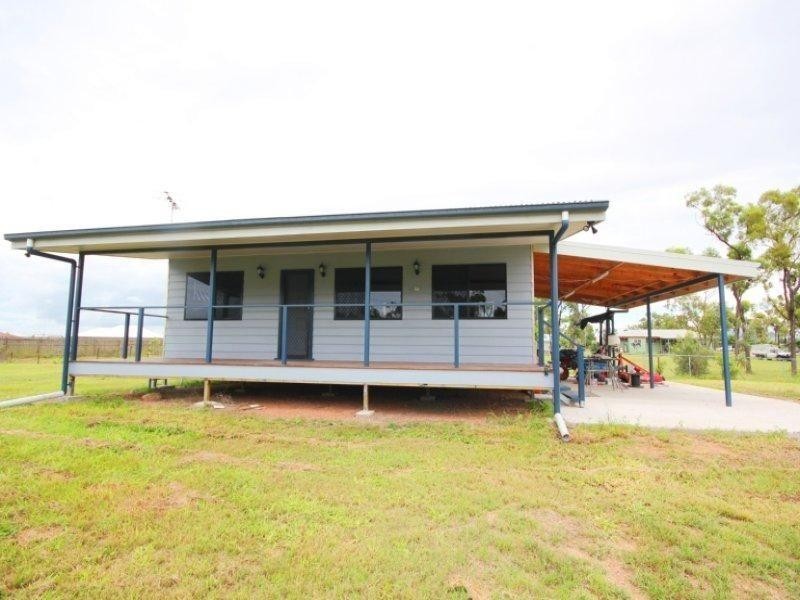 32 Chesney Road, Mount Low QLD 4818