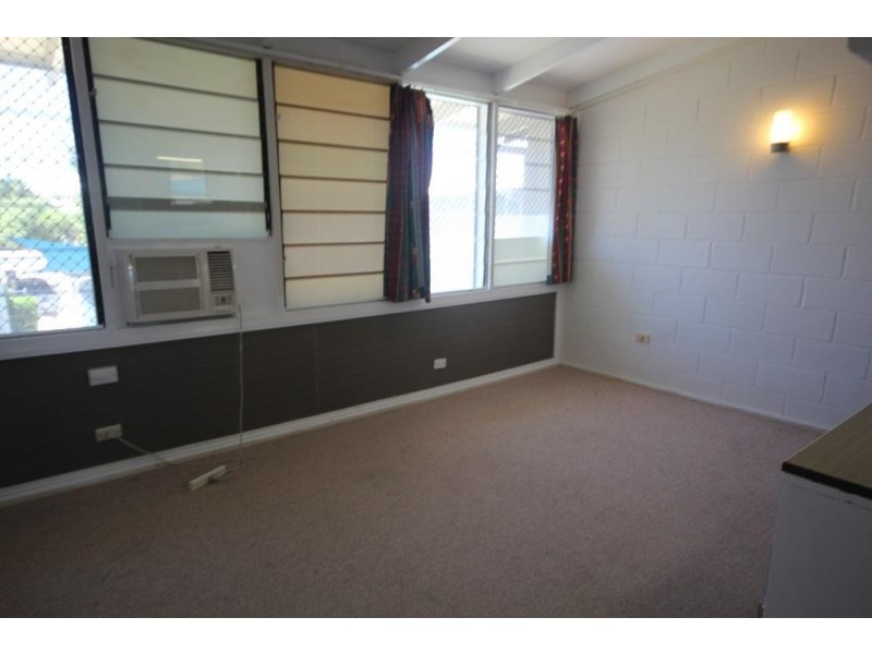 6/108 Mitchell Street, North Ward QLD 4810