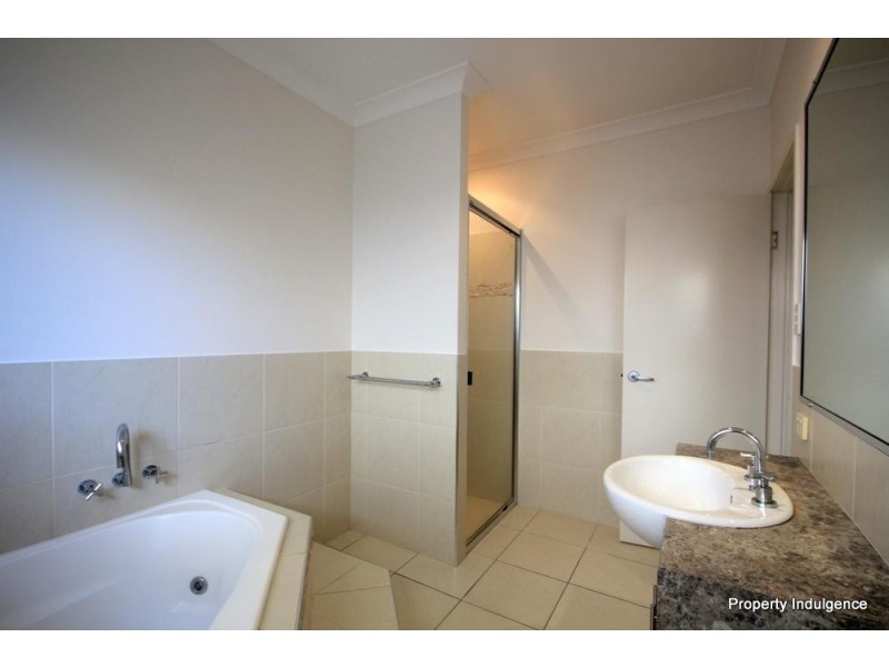 4 Lord Howe Promenade, Douglas QLD 4814