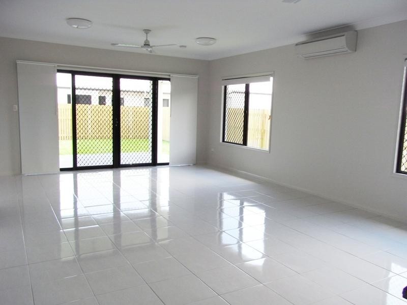 52 Mallorca Circuit, Burdell QLD 4818