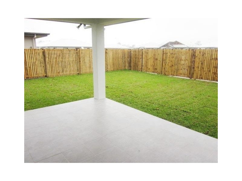 52 Mallorca Circuit, Burdell QLD 4818