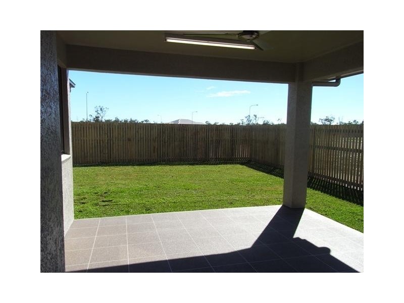 18 Apollonia Street, Burdell QLD 4818