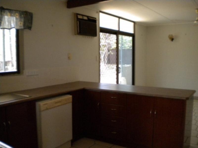 3 Mount Elliot Drive, Alligator Creek QLD 4740