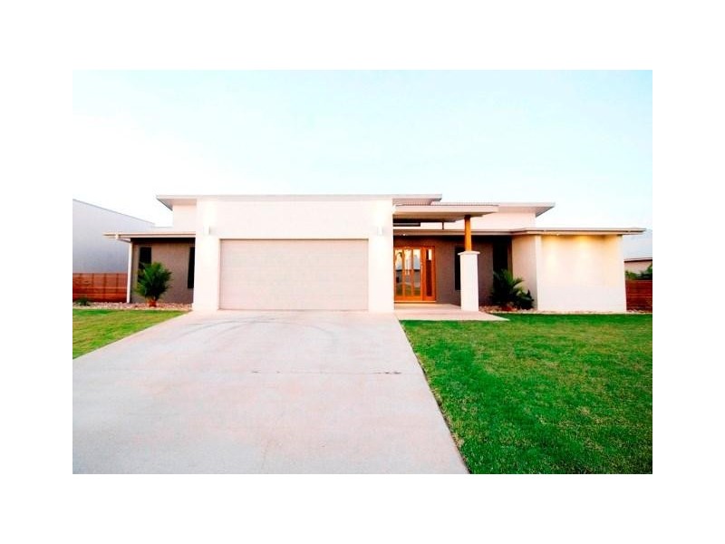 30 Gundabluey Crescent, Mount Low QLD 4818