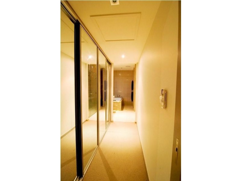 30 Gundabluey Crescent, Mount Low QLD 4818