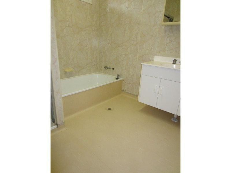 47 Ives Street, Kirwan QLD 4817