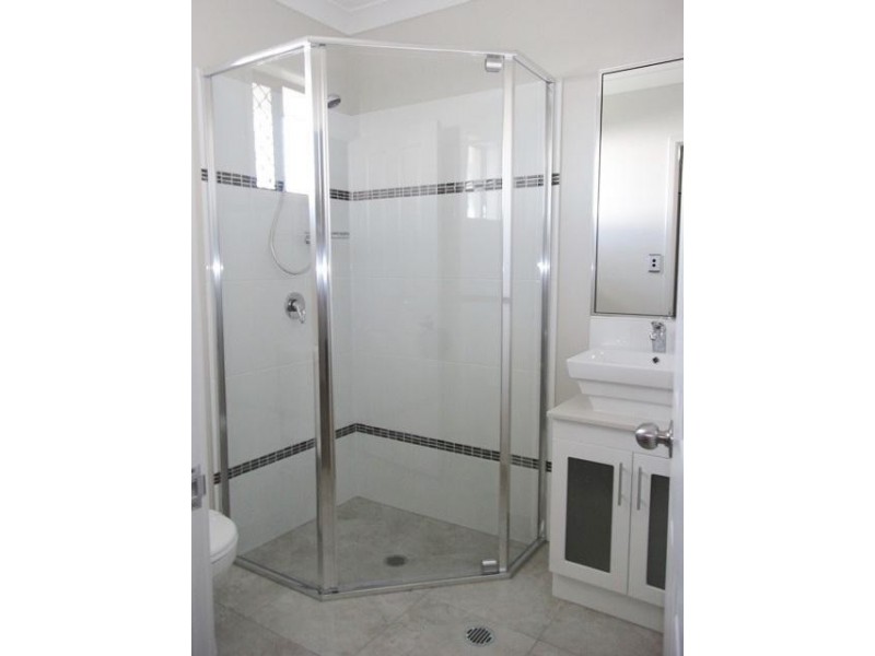 5 Baird Court, Bushland Beach QLD 4818