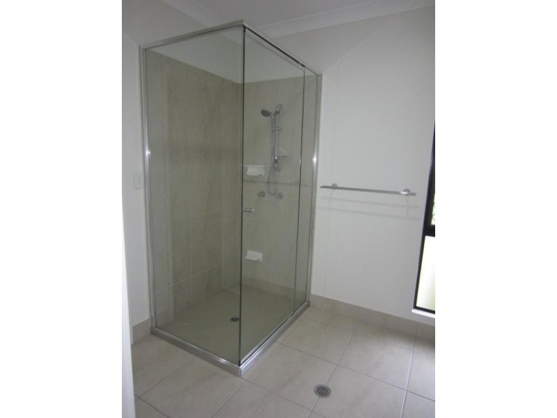 17 Baird Court, Bushland Beach QLD 4818