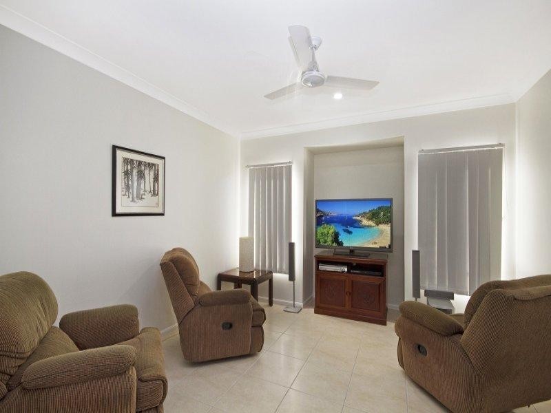 17 Baird Court, Bushland Beach QLD 4818