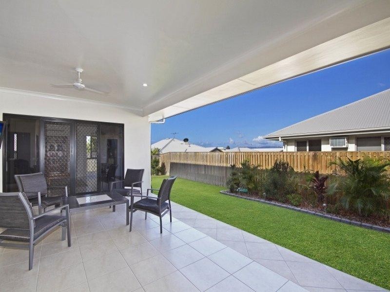 17 Baird Court, Bushland Beach QLD 4818