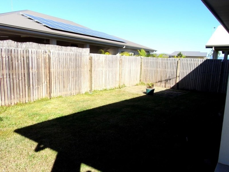 30 Saba Street, Burdell QLD 4818