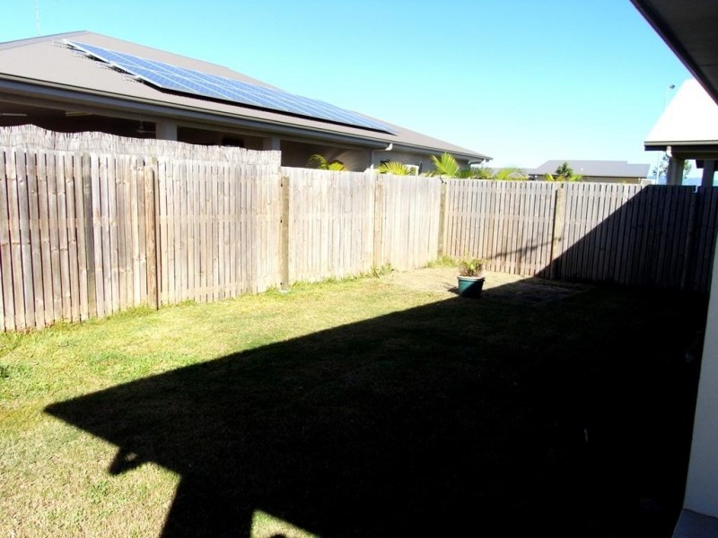 30 Saba Street, Burdell QLD 4818